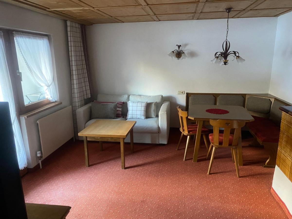 Appartement Haus Schnoeller à Bach  Extérieur photo